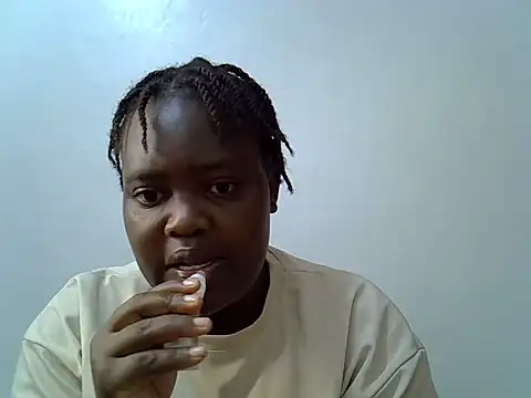 sweetblanka online show from June 28, 9:15 am
