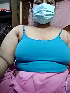 Snapshot of shaik35f chatting on June 1, 8:43 pm shaik35f online show from June 1, 8:43 pm