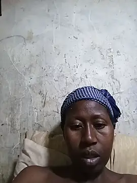 Snapshot of azina2 chatting on June 14, 8:22 pm azina2 online show from June 14, 8:22 pm