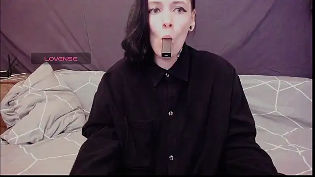 Snapshot of Polly_Megan chatting on June 21, 8:44 pm Polly Megan online show from June 21, 8:44 pm