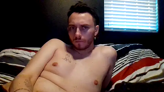 Tallhungcloudyyy online show from June 20, 11:07 pm