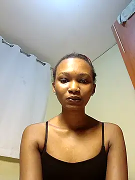 Snapshot of Sugarpie_ chatting on June 29, 2:51 am Sugarpie online show from June 29, 2:51 am