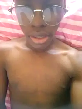 Snapshot of koko_nut chatting on May 19, 11:16 am koko nut online show from May 19, 11:16 am
