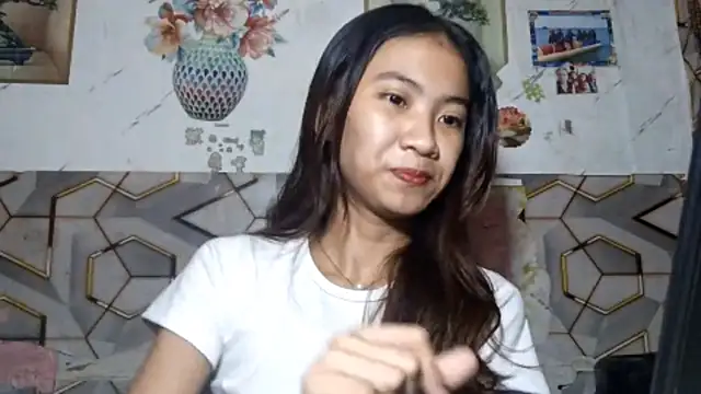 Snapshot of DeeannGunby chatting on July 11, 4:10 pm DeeannGunby online show from July 11, 4:10 pm