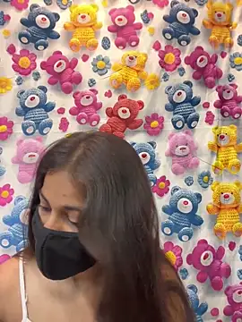 Snapshot of SexySiyaSingh chatting on June 3, 3:20 am SexySiyaSingh online show from June 3, 3:20 am