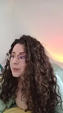 Snapshot of Elissa_Floyd__ chatting on June 27, 5:23 am Elissa Floyd online show from June 27, 5:23 am