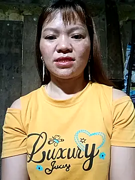 Snapshot of lya_sexyy chatting on May 18, 10:59 pm lya sexyy online show from May 18, 10:59 pm