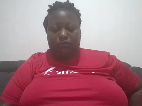 Snapshot of fat_ebonyqueen chatting on June 2, 2:41 pm fat ebonyqueen online show from June 2, 2:41 pm