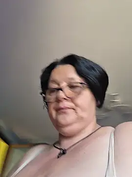 Snapshot of Diana_Diafan chatting on May 31, 10:55 am Diana Diafan online show from May 31, 10:55 am