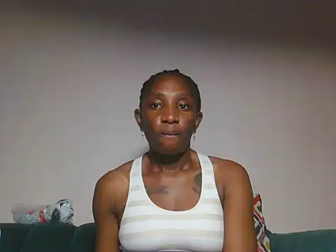 Snapshot of Hornycammy23 chatting on June 30, 7:53 am Hornycammy23 online show from June 30, 7:53 am