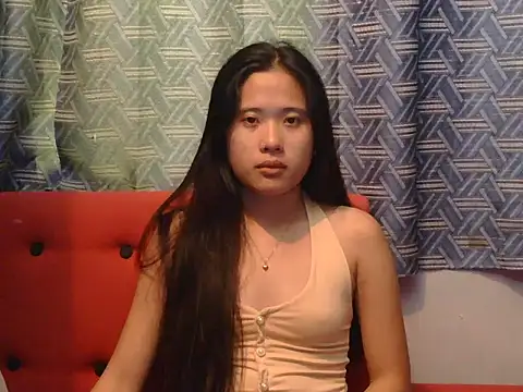 Snapshot of petiteasian_pinaygirl chatting on June 23, 1:58 am petiteasian pinaygirl online show from June 23, 1:58 am