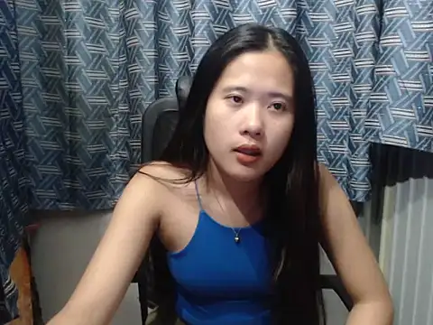 Snapshot of petiteasian_pinaygirl chatting on July 29, 12:31 am petiteasian pinaygirl online show from July 29, 12:31 am