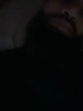 Snapshot of madehercumm chatting on May 20, 4:13 pm madehercumm online show from May 20, 4:13 pm