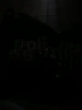madehercumm online show from June 18, 4:35 am
