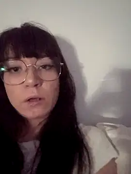 Snapshot of Imaslutt8 chatting on June 23, 8:01 am Imaslutt8 online show from June 23, 8:01 am