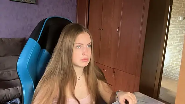 SilkSinner  online show from July 9, 10:08 am