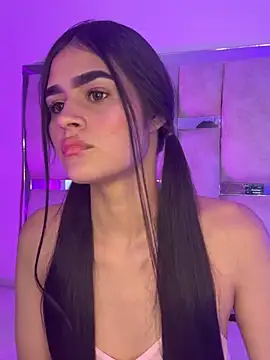 Snapshot of Natasha_glow chatting on May 20, 7:42 pm Natasha glow online show from May 20, 7:42 pm
