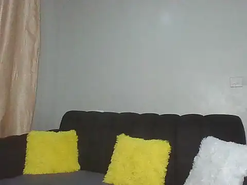 Arianna2176 online show from May 24, 6:57 pm