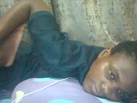 Snapshot of tina_2030 chatting on June 22, 7:33 pm tina 2030 online show from June 22, 7:33 pm