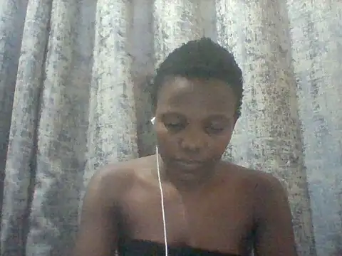 Snapshot of tina_2030 chatting on June 27, 10:31 am tina 2030 online show from June 27, 10:31 am