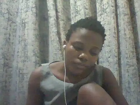 Snapshot of tina_2030 chatting on July 1, 7:35 pm tina 2030 online show from July 1, 7:35 pm