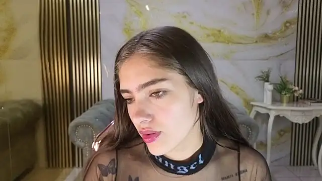 Snapshot of Valeriaa_s chatting on May 25, 12:33 pm Valeriaa s online show from May 25, 12:33 pm