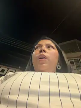 ISABELLA  LUNA online show from July 4, 4:18 am