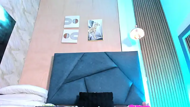 Snapshot of LaurentFerrer chatting on June 27, 12:22 pm LaurentFerrer online show from June 27, 12:22 pm