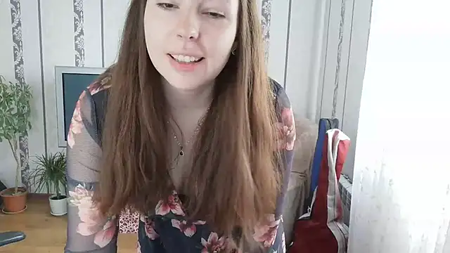 Lexy Flower New online show from June 3, 10:40 am