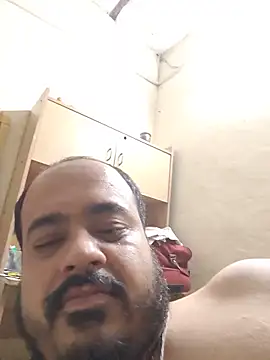 Snapshot of Shubhamkumar120893 chatting on May 22, 5:51 pm Shubhamkumar120893 online show from May 22, 5:51 pm