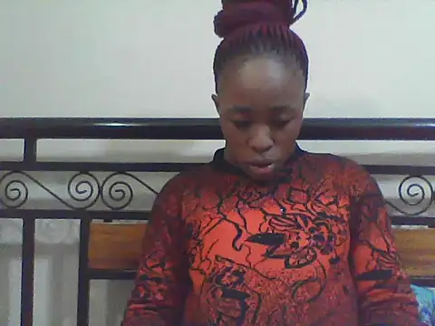 Snapshot of bubble_candi chatting on June 16, 6:27 am bubble candi online show from June 16, 6:27 am