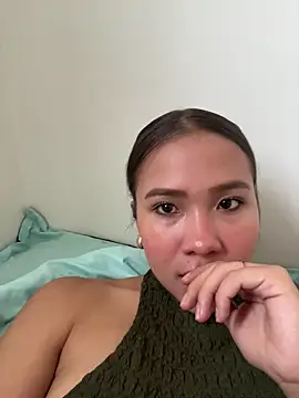 Snapshot of bellaroch chatting on June 20, 4:43 pm bellaroch online show from June 20, 4:43 pm