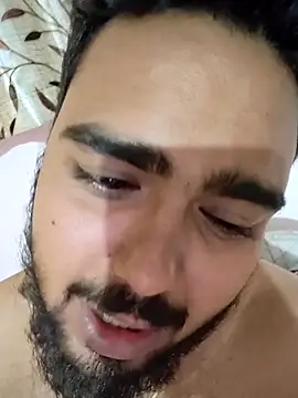 Snapshot of Sexyboyforyou33 chatting on June 18, 5:41 am Sexyboyforyou33 online show from June 18, 5:41 am