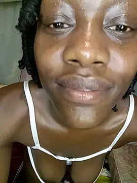 Paulahaze online show from June 25, 6:45 pm