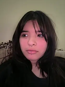 Snapshot of ashleyvp98 chatting on May 27, 6:16 pm ashleyvp98 online show from May 27, 6:16 pm