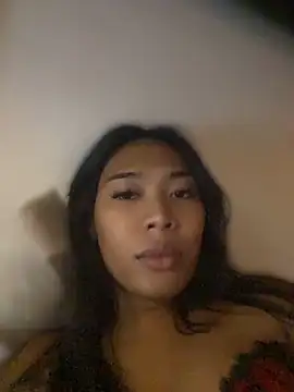 hugecock tamira online show from June 8, 3:01 pm