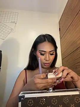 hugecock tamira online show from June 26, 5:06 pm