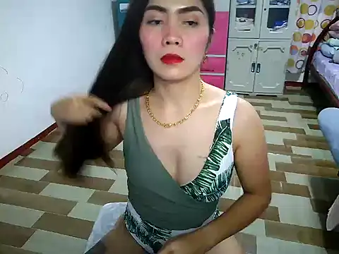 Snapshot of Sexynica chatting on June 4, 2:34 pm Sexynica online show from June 4, 2:34 pm