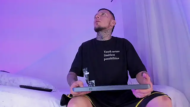  Kevin xxx online show from March 6, 1:03 pm