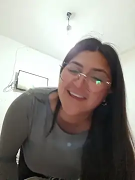 Snapshot of morena95_ chatting on July 8, 10:14 pm morena95 online show from July 8, 10:14 pm