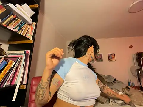 zoe secrets online show from May 30, 5:48 am