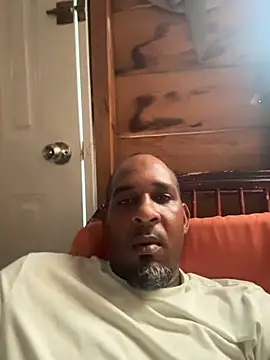 Snapshot of rafa037 chatting on July 3, 7:31 pm rafa037 online show from July 3, 7:31 pm