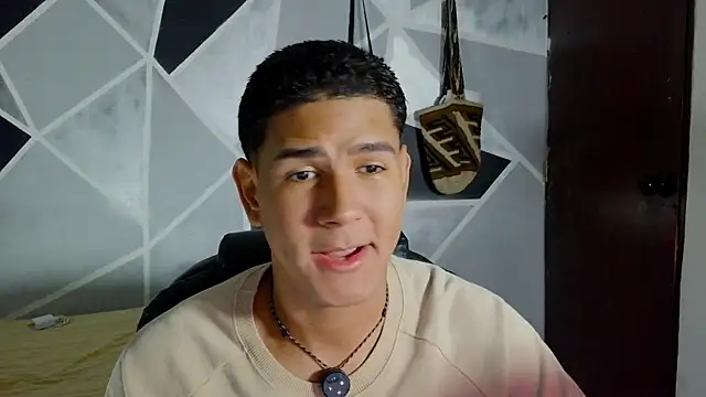 Snapshot of _juanacock_ chatting on June 11, 12:25 pm juanacock online show from June 11, 12:25 pm