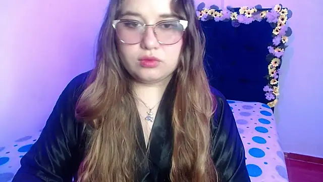 mary shucsika online show from June 3, 2:58 am