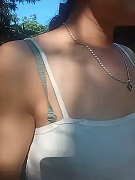 Snapshot of Heryy_xx chatting on July 3, 9:37 am Heryy xx online show from July 3, 9:37 am