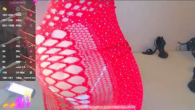 Snapshot of Mathilda3534 chatting on June 15, 1:24 pm Mathilda3534 online show from June 15, 1:24 pm