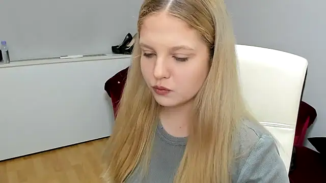 Girl4Power online show from May 30, 11:29 am