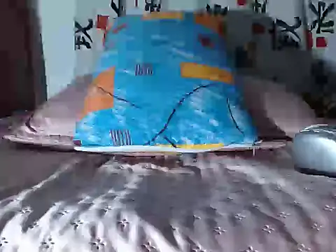 Snapshot of Estefanycute chatting on June 11, 2:53 am Estefanycute online show from June 11, 2:53 am