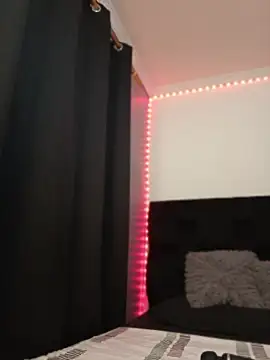 Snapshot of sofi_diaz1 chatting on July 1, 9:36 pm sofi diaz1 online show from July 1, 9:36 pm