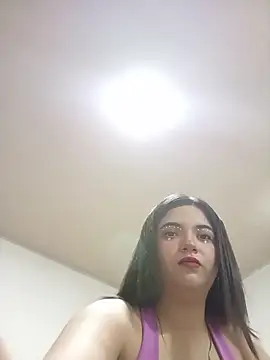 Snapshot of Meilin_cute chatting on June 6, 9:41 pm Meilin cute online show from June 6, 9:41 pm